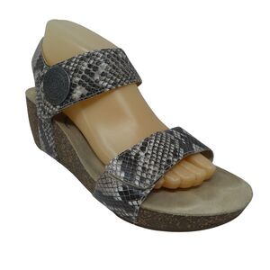 Abeo Una Snakeskin Print Leather Open Toe Wedge Comfort Sandals Narrow